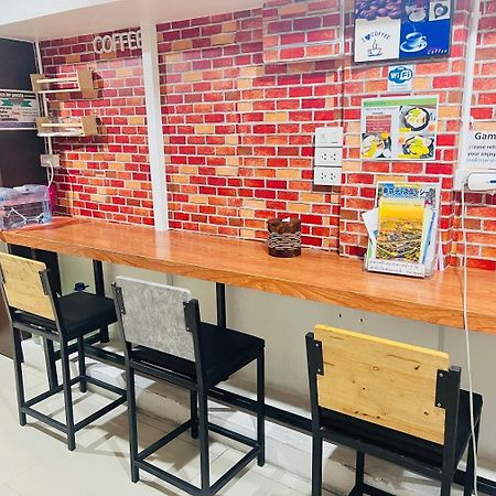 Great House 99 Hostel Bangkok Luaran gambar