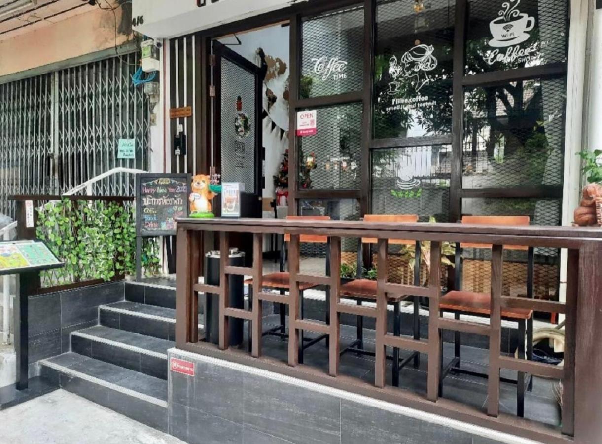 Great House 99 Hostel Bangkok Luaran gambar