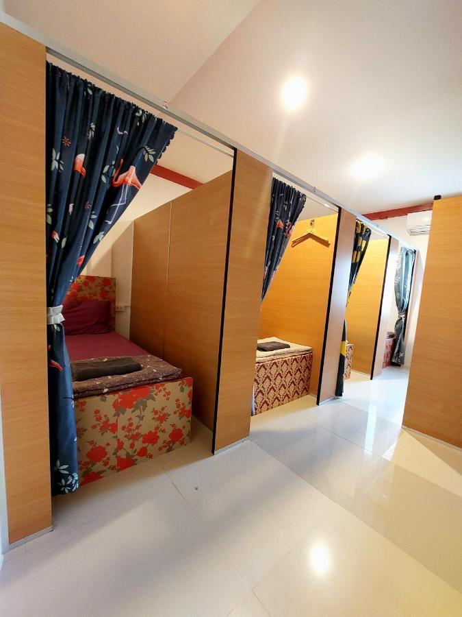Great House 99 Hostel Bangkok Luaran gambar