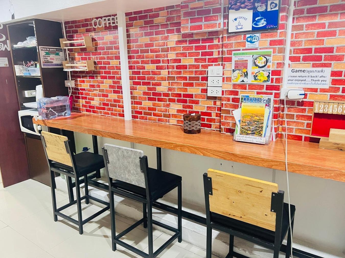 Great House 99 Hostel Bangkok Luaran gambar